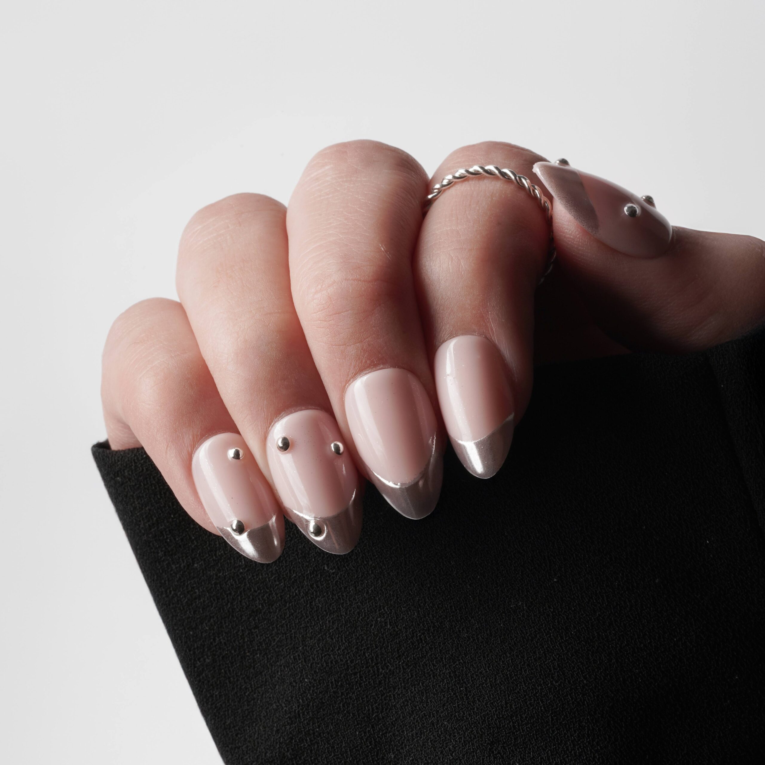 Silver Pearls - Almond - Image 5